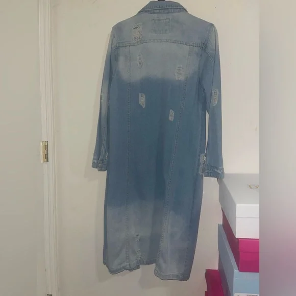 Long Denim jacket - Picture 3 of 4
